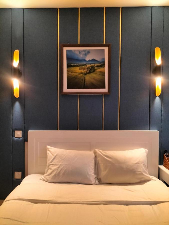 Bistro Hotel Grand World フーコック エクステリア 写真